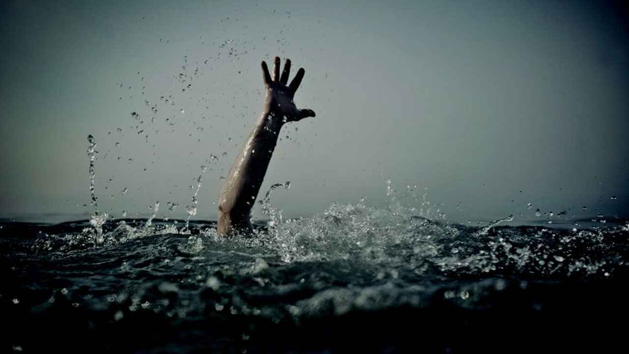 আত্রাই নদীতে গোসলে নেমে দুই ভাইয়ের মৃত্যু