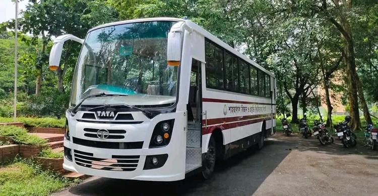 জ্বালানি সংকটে বন্ধ শাবিপ্রবির বাসের তিন ট্রিপ
