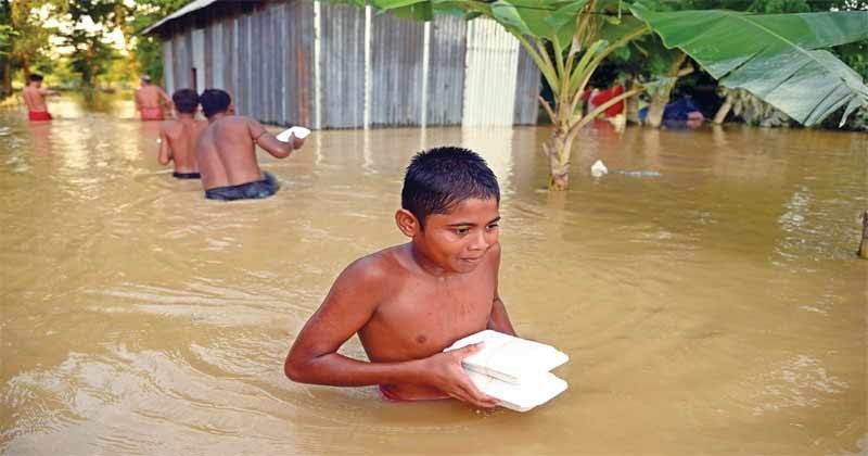 ৭ জেলায় বন্যা: নিহত বেড়ে ৫৪,ক্ষতিগ্রস্ত ৬ লাখের বেশি মানুষ