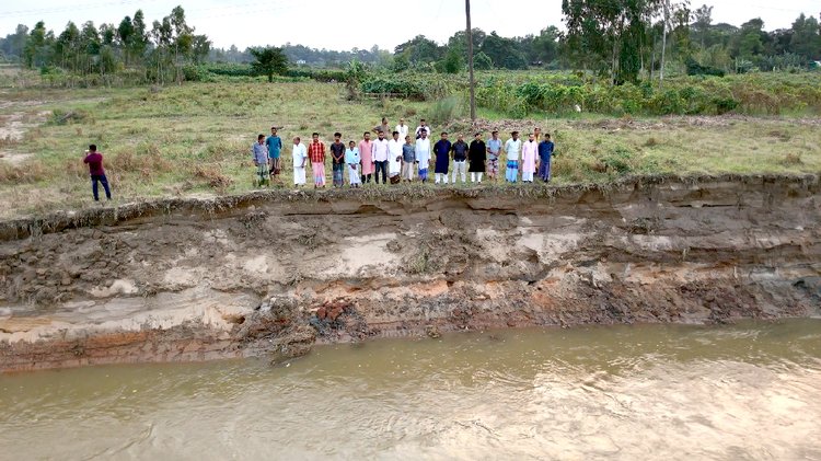 ফটিকছড়িতে বন্যায় ৩ নদীর ২৩ স্থানে ভাঙন, ঝুঁকিতে হাজারো বসতবাড়ি