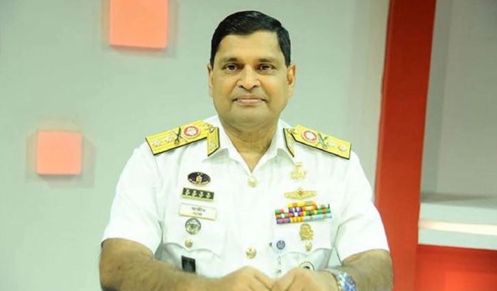 আনুষ্ঠানিকভাবে নৌবাহিনী প্রধানের দায়িত্ব নিলেন খোন্দকার মিসবাহ উল আজীম