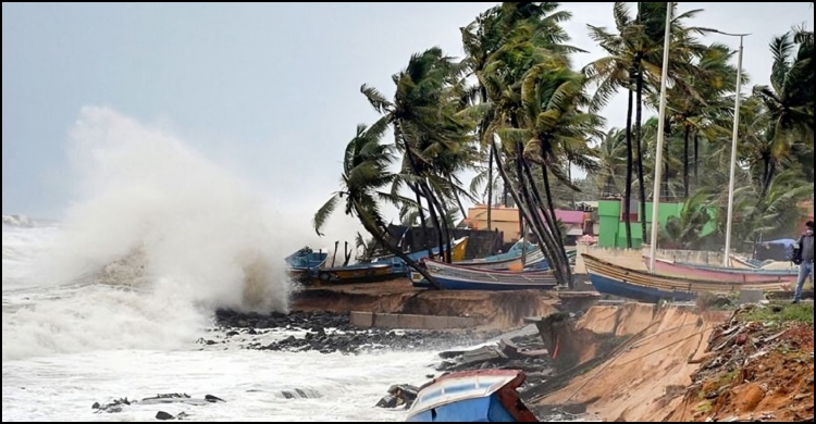১৪ অঞ্চলে দমকা হাওয়াসহ ঝড়-বজ্রবৃষ্টির আশঙ্কা
