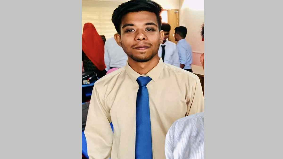 পচা গন্ধের উৎস খুঁজতে গিয়ে মিলল বিশ্ববিদ্যালয় শিক্ষার্থীর অর্ধগলিত মরদেহ