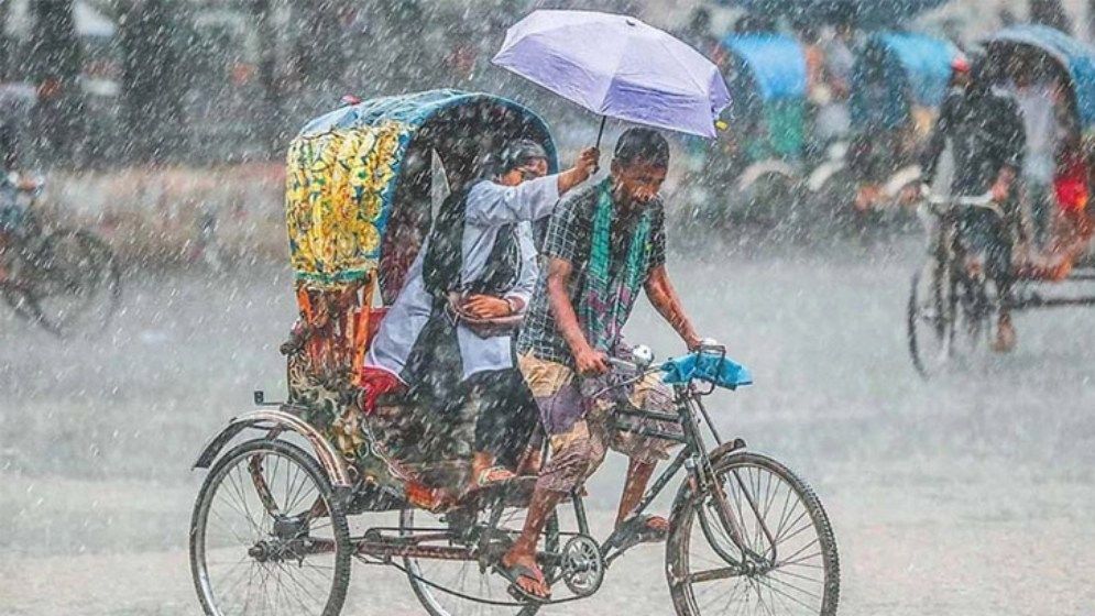 সারা দেশে টানা বর্ষণের আভাস