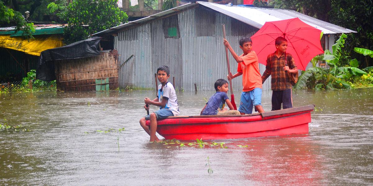 বন্যায় ৭ জেলায় ক্ষতিগ্রস্ত ১০ লাখ মানুষ, নিহত ৫১