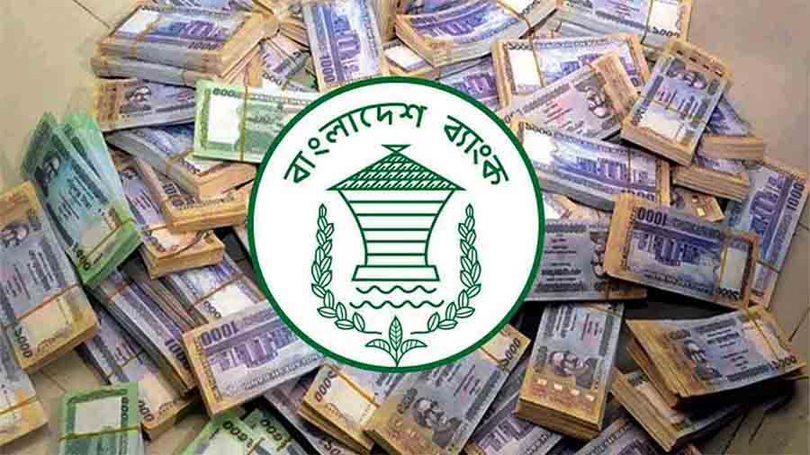 ব্যবসায়ীরা ঋণ নিচ্ছেন না, ব্যাংকেও নেই টাকা, কোথায় গেলো আমানত?