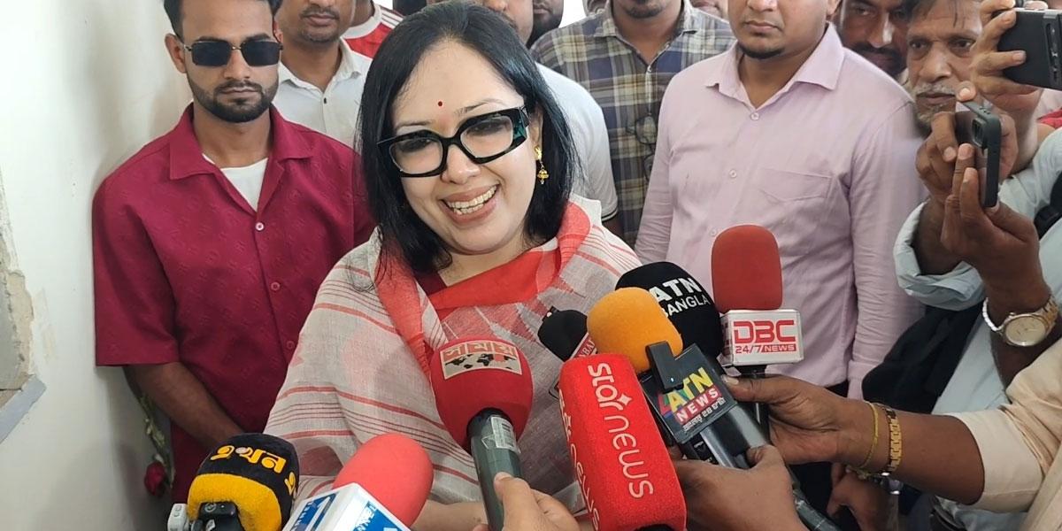 সবকিছু বিবেচনায় আমার কমনসেন্স বলে উনি ফিরে আসবে