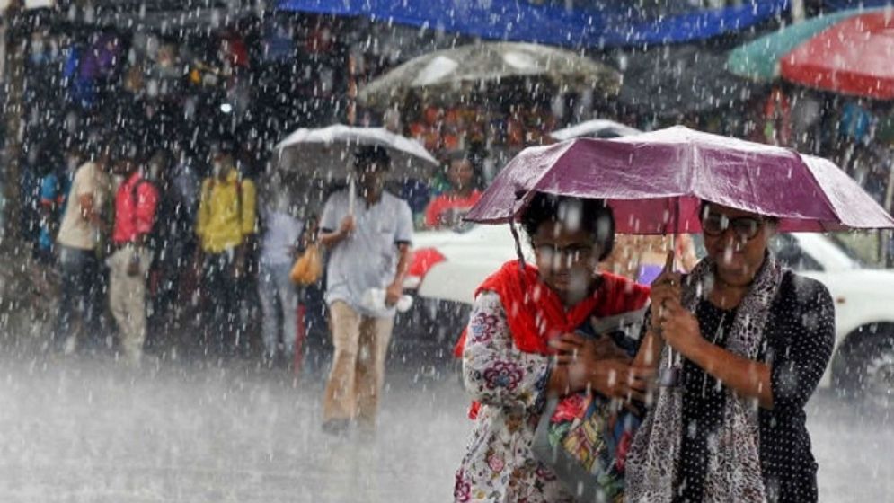 দুপুরের মধ্যে আট জেলায় ঝড়ো হাওয়াসহ বজ্রবৃষ্টির সম্ভাবনা