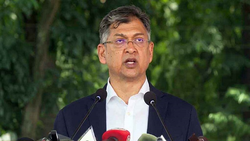 পুলিশ কোনো বিশেষ দলের বা গোষ্ঠীর লাঠিয়াল বাহিনী নয়