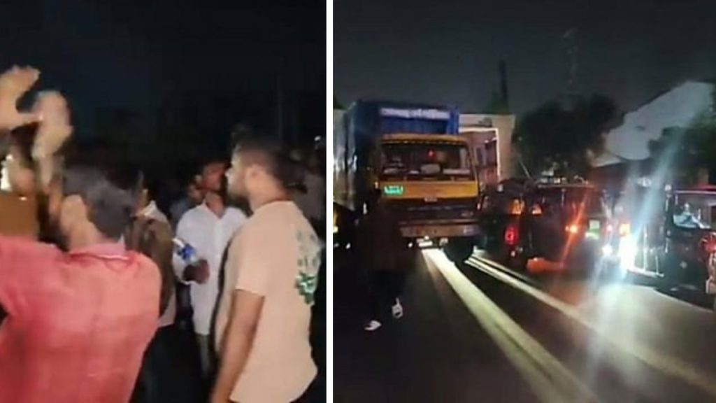 ইসলামী ব্যাংক চাকরিচ্যুতদের ওপর হামলা, প্রতিবাদে চট্টগ্রাম-কক্সবাজার মহাসড়ক অবরোধ