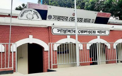 চলন্ত ট্রেনে নারীকে ধর্ষণ, ৪ পুলিশ সদস্য প্রত্যাহার