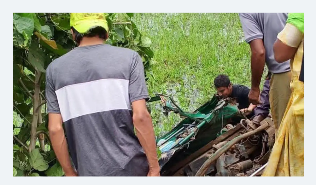 সিএনজি-কাভার্ড ভ্যানের মুখোমুখি সংঘর্ষ, নিহত বেড়ে ৩