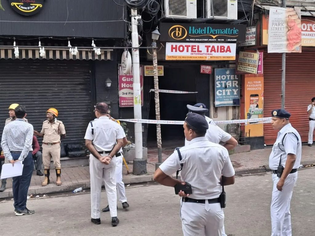 অভিযানের ভয়ে তালাবদ্ধ কলকাতার হোটেল-রেস্ট হাউজ, বিপাকে বাংলাদেশি পর্যটক