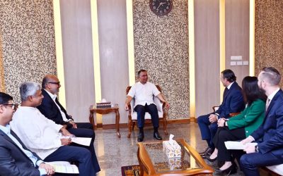 প্রধানমন্ত্রীর সঙ্গে শেভরনের উচ্চপর্যায়ের প্রতিনিধি দলের সৌজন্য সাক্ষাৎ
