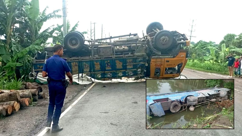সাইড দিতে গিয়ে খাদে বাস, সড়কের অপর পাশে উল্টে আছে ট্রাক