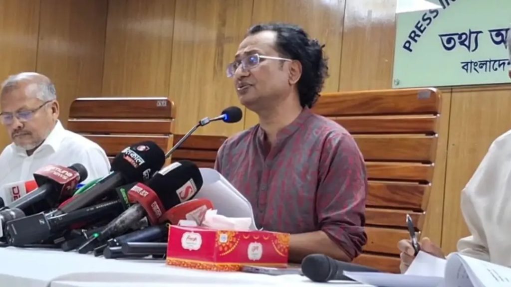 এলপিজির সংকট নেই, মজুতদারি করলে ব্যবস্থা