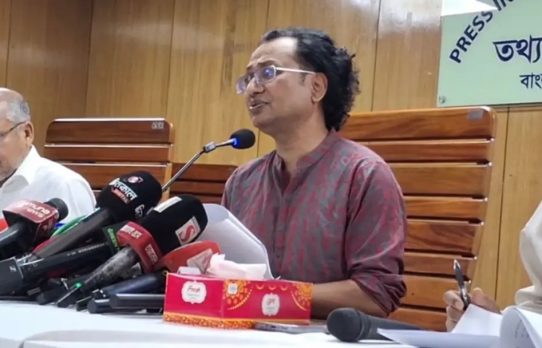 এলপিজির সংকট নেই, মজুতদারি করলে ব্যবস্থা