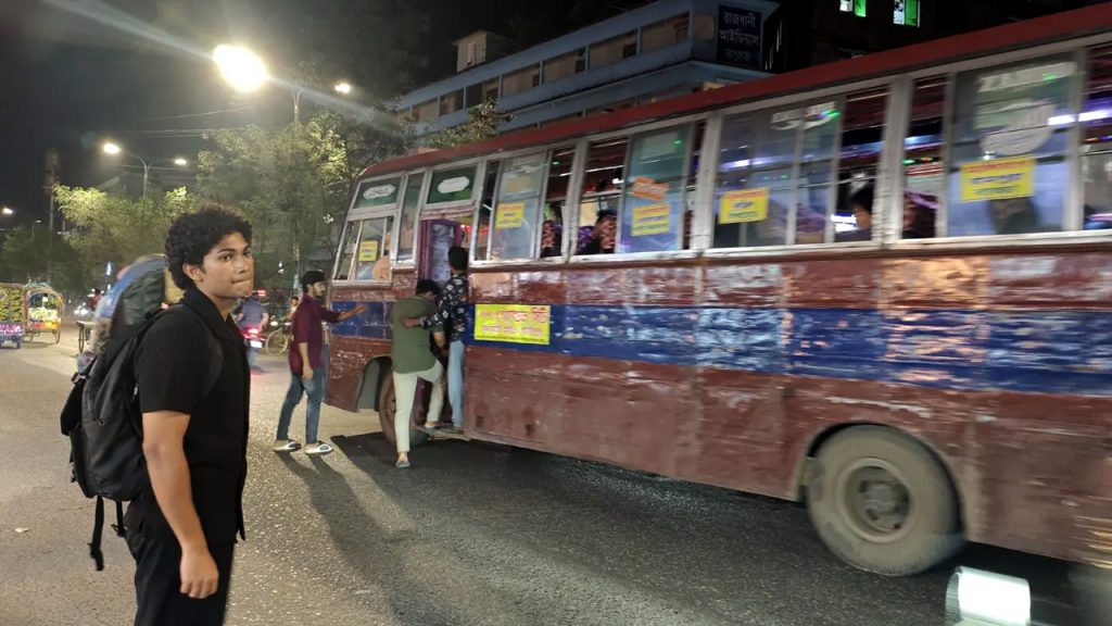 মহানগরে বাসের সর্বনিম্ন ভাড়া ১০ টাকা