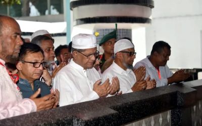 শাহজালাল (র.) এর মাজার জিয়ারত করলেন রাষ্ট্রপতি