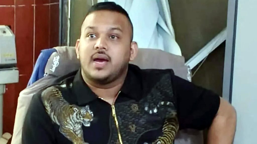 প্রিজন ভ্যান থেকে ‘পিচ্চি রাজা’র পলায়ন, ৫ পুলিশ সদস্য বরখাস্ত