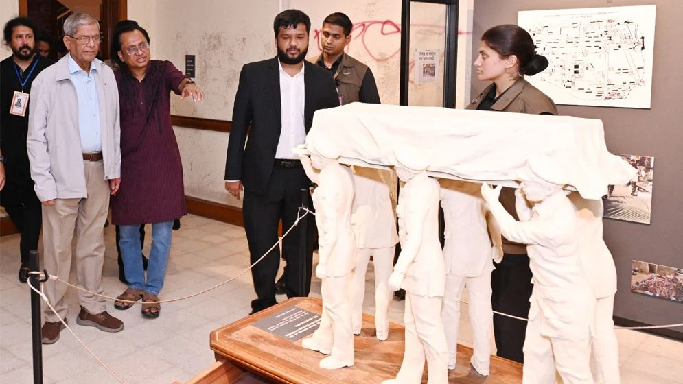জুলাই জাদুঘরে অশ্রুসজল রাষ্ট্রপতি বললেন,‘মূল্য দিয়েছি অনেক’