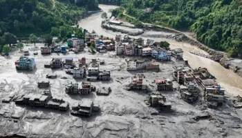 নেপাল-তিব্বতে বন্যায় মৃত্যু বেড়ে ১২৮০, নিখোঁজ ৫ হাজারের অধিক