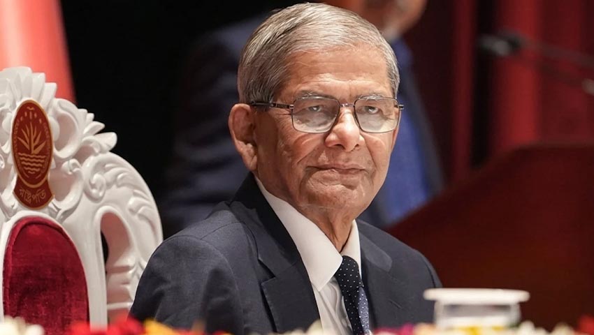 সিলেটের পথে রাষ্ট্রপতি মির্জা ফখরুল ইসলাম আলমগীর