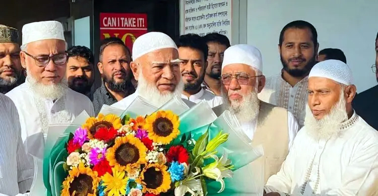 চট্টগ্রামে পৌঁছেছেন বিরোধীদলীয় নেতা ডা. শফিকুর রহমান