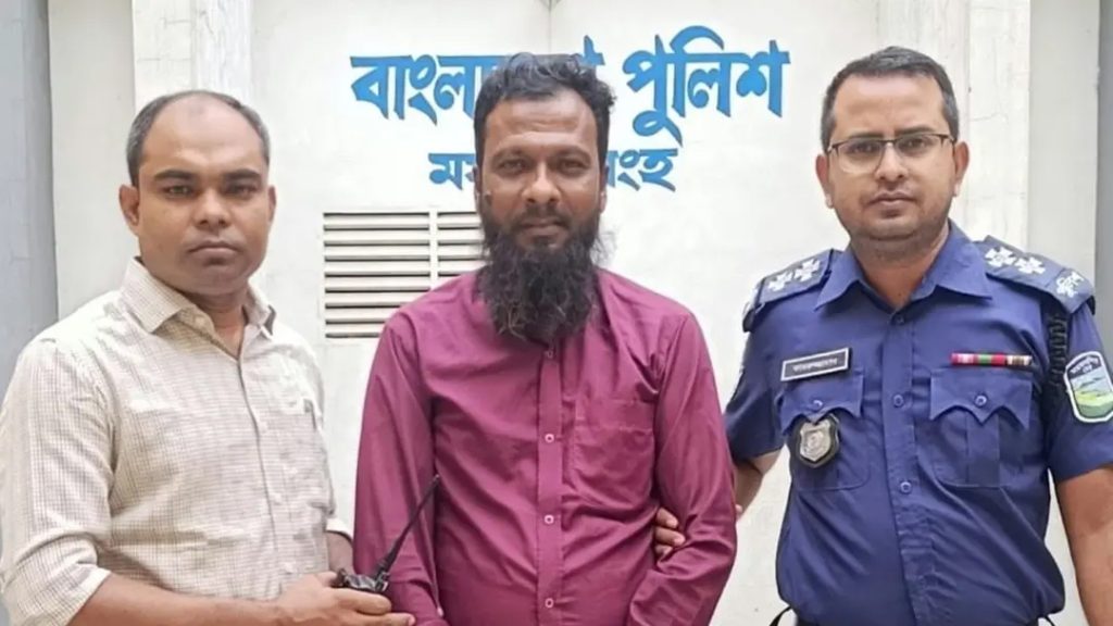 ময়মনসিংহে বাস-সিএনজি সংঘর্ষে ৭ প্রাণহানি, চালক গ্রেপ্তার