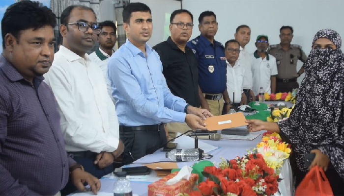 বর্ণাঢ্য র‍্যালি ও আলোচনা সভায় পাবনায় জাতীয় নিরাপদ সড়ক দিবস পালিত