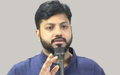ইশরাক হোসেনের পদত্যাগপত্র গ্রহণ করেছেন রাষ্ট্রপতি, প্রজ্ঞাপন জারি